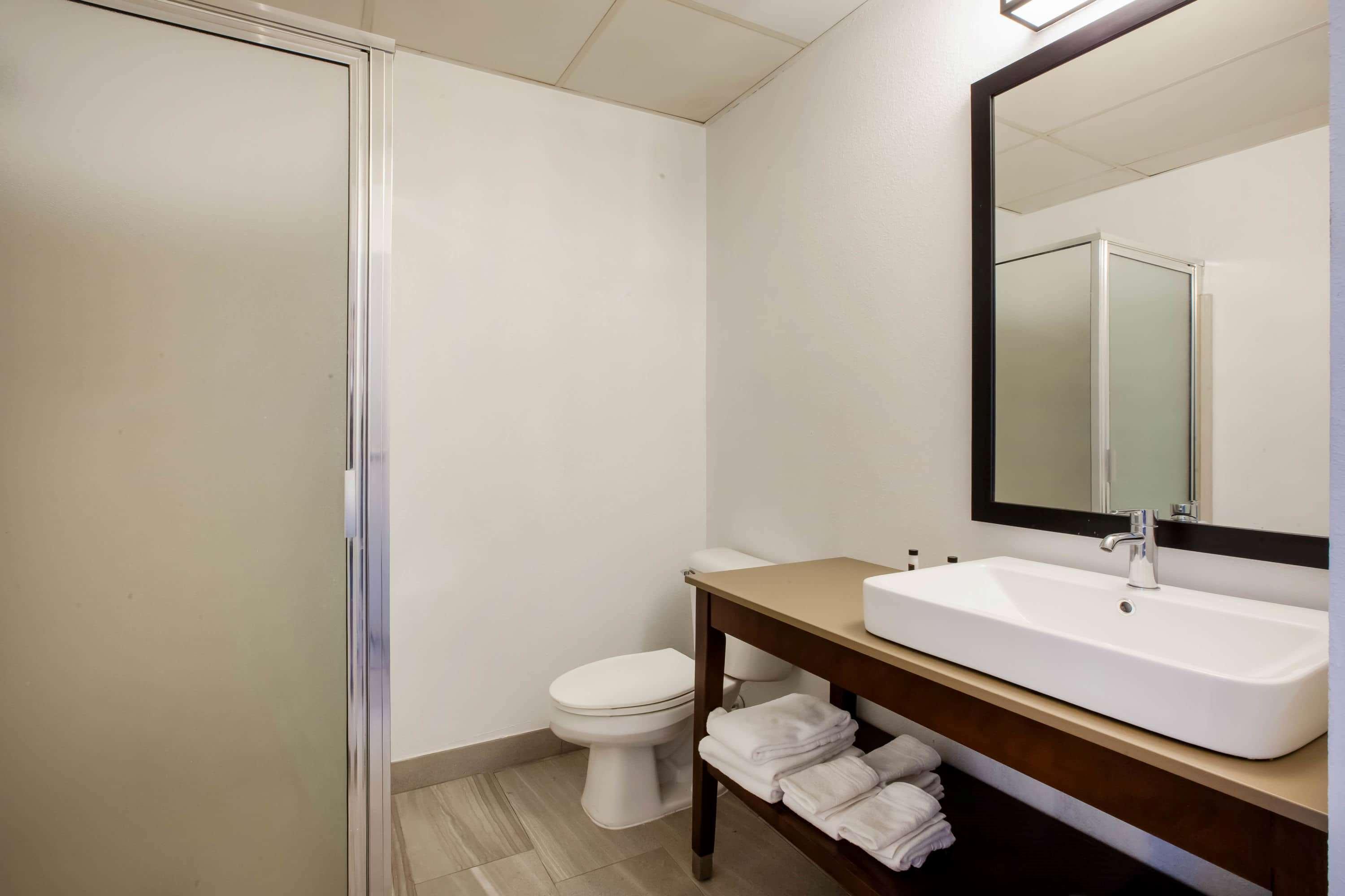 Days Inn & Suites By Wyndham Rochester Hills Mi Eksteriør bilde