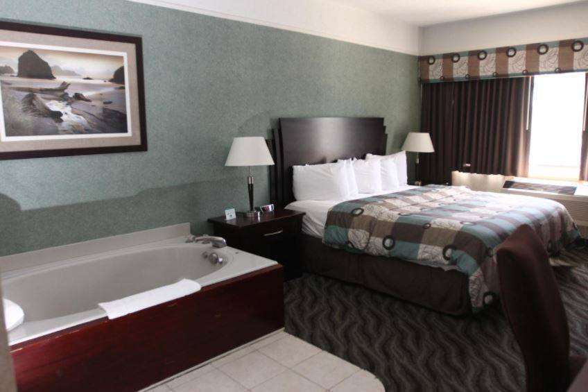 Days Inn & Suites By Wyndham Rochester Hills Mi Rom bilde
